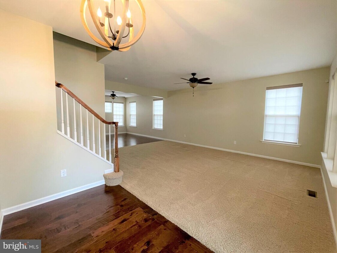 Foto principal - 283 N Bayberry Pkwy