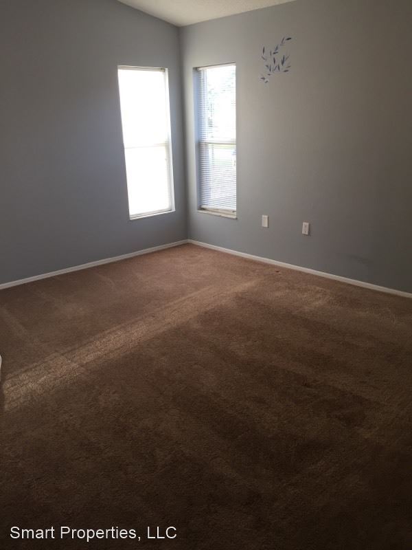 Foto del edificio - 3 br, 2 bath House - 810 Hunt Dr