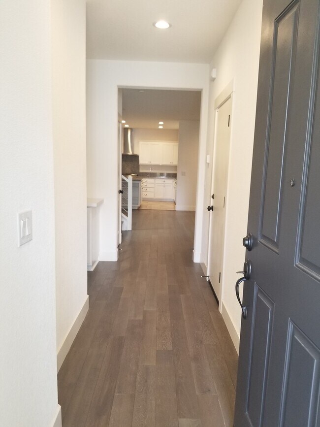 Foto del edificio - Capitol Reserve