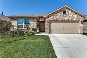 Building Photo - 14525 Caelum Dr