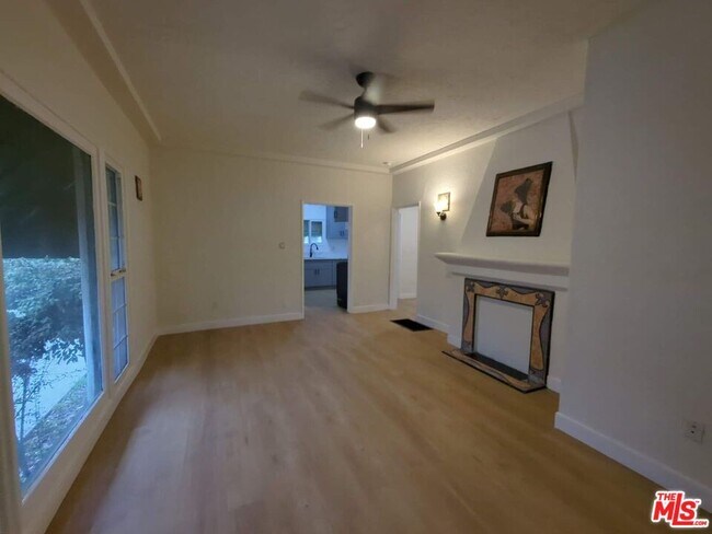 Foto del edificio - 1500 Orange Ave