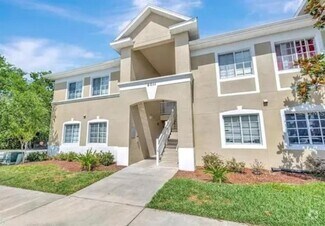 Building Photo - 6011 Skydale Way