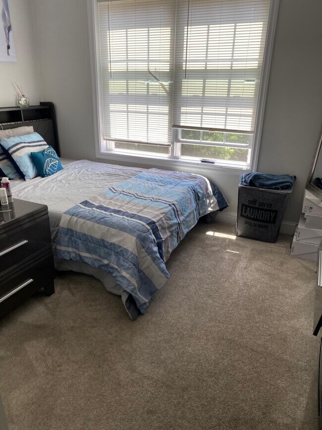 Foto del edificio - 150 Pollard St