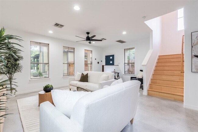 Foto del edificio - 1606 Morgan Ln