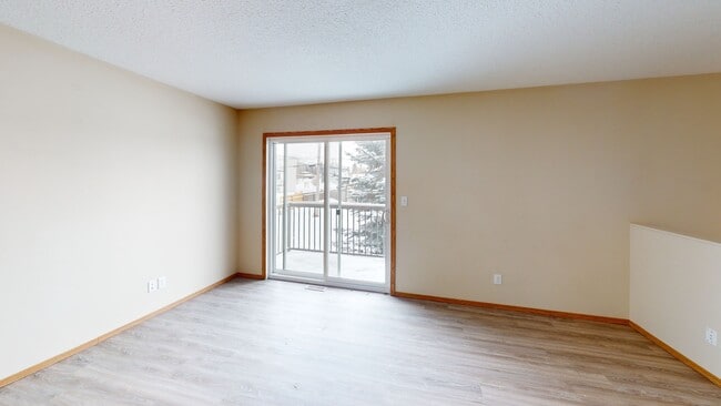 Building Photo - 9911-99109 109 Ave