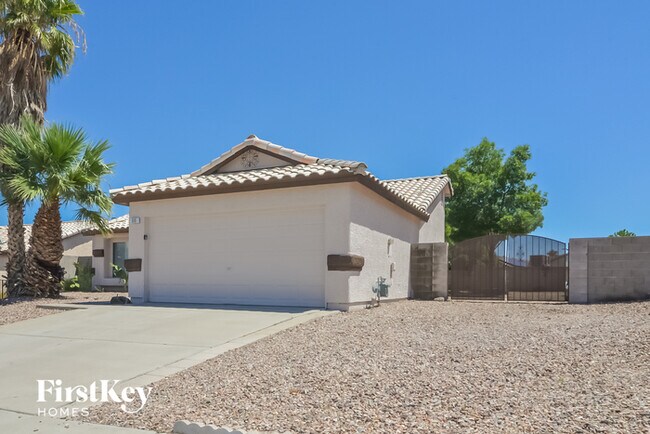 Foto del edificio - 515 Landmark Ln