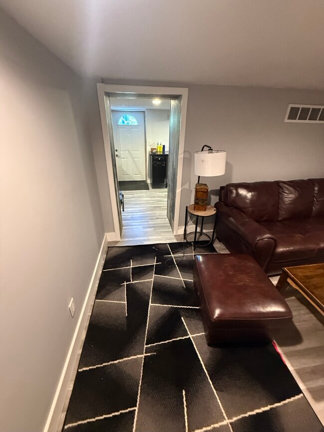 Foto del edificio - 830 S Clay St