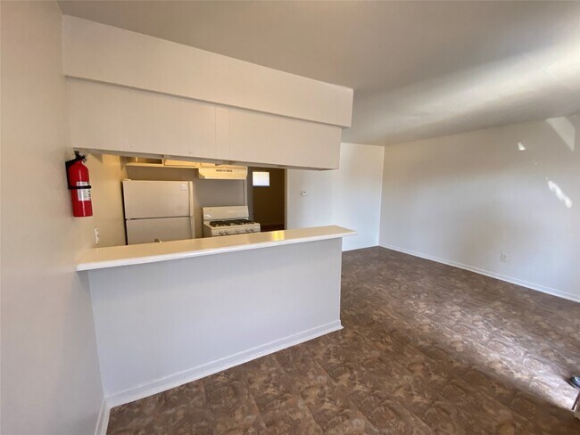 Foto del edificio - 9425 Scott St