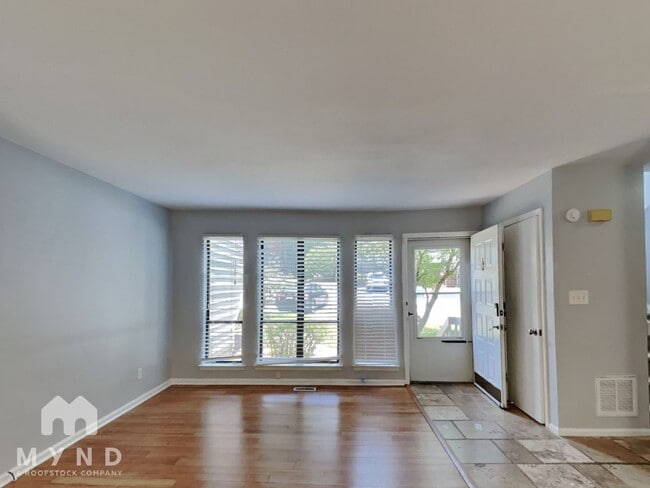 Building Photo - 208 Virginia Pl