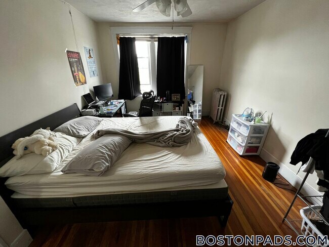 Foto del edificio - 512 Cambridge St