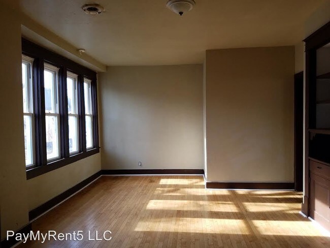 Building Photo - 2177 S 17th St