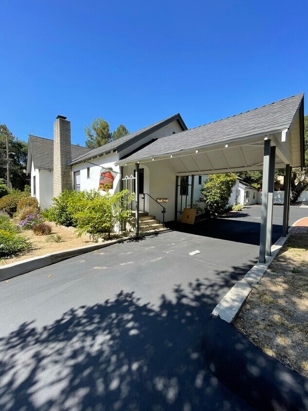 4337 Oak Dr, La Canada Flintridge, CA 91011 House Rental in La Canada