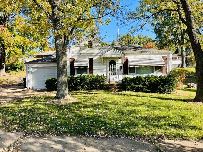 Building Photo - Adorable 2 bedroom 1 bath home!