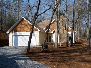 Primary Photo - 255 Piney Point Rd