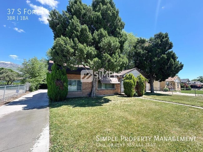 Building Photo - Single-level 3-BD home near Hill AFB!