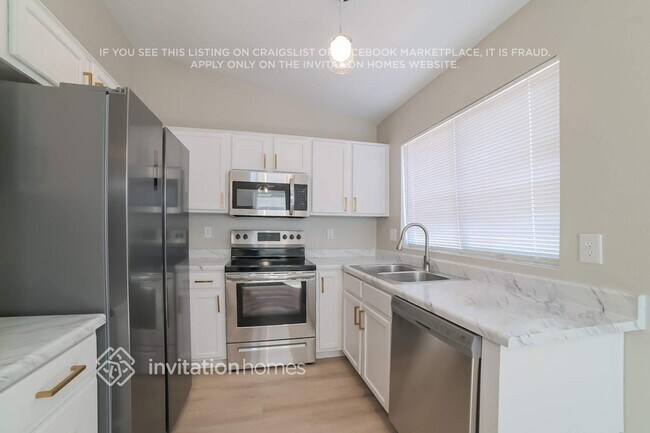 Foto del edificio - 3643 W Melinda Ln