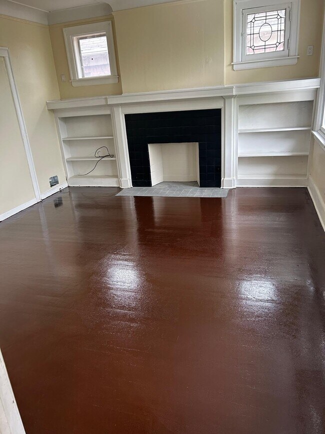Foto del edificio - 2985 W Grand St