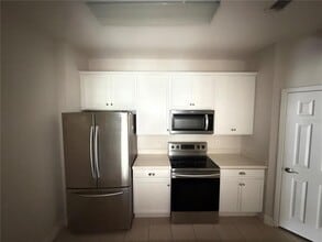 Building Photo - 3326 Robert Trent Jones Dr