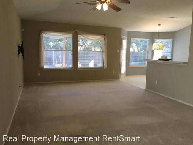 Foto del edificio - 3 br, 2 bath House - 3557 Rock Shelf Lane