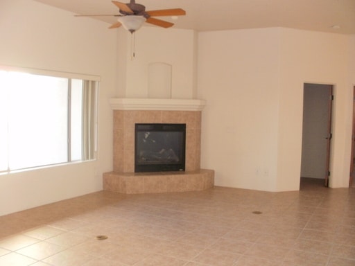 Building Photo - 1140 S Verde Santa Fe Pky