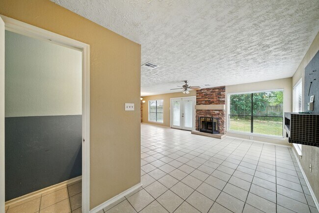 Foto del edificio - 5203 E Pagewick Dr
