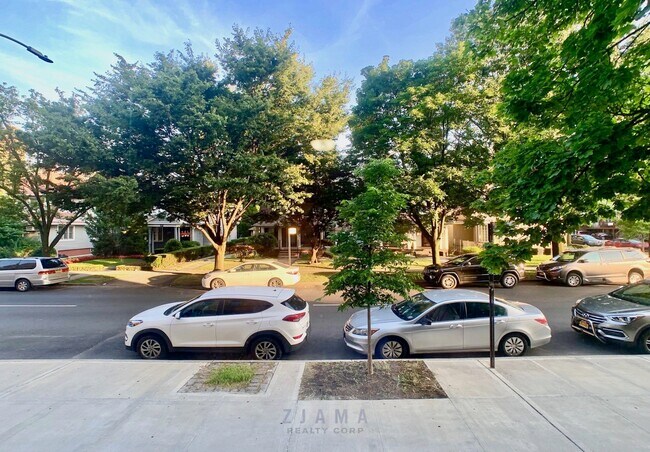Foto del edificio - 1717 Avenue N