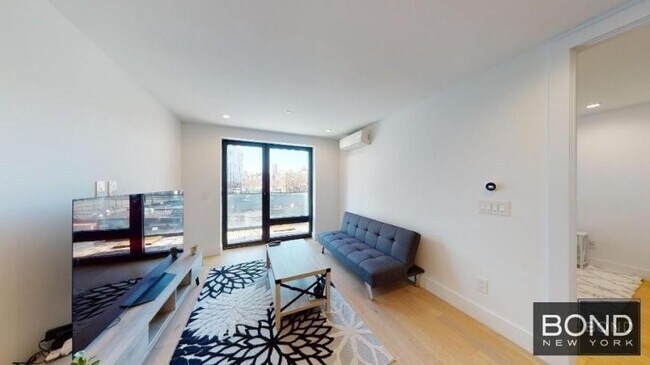 Foto del edificio - 1 bedroom in Long Island City NY 11102