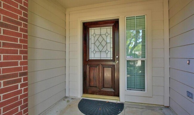 Foto del edificio - 20811 Surrey Creek Ct