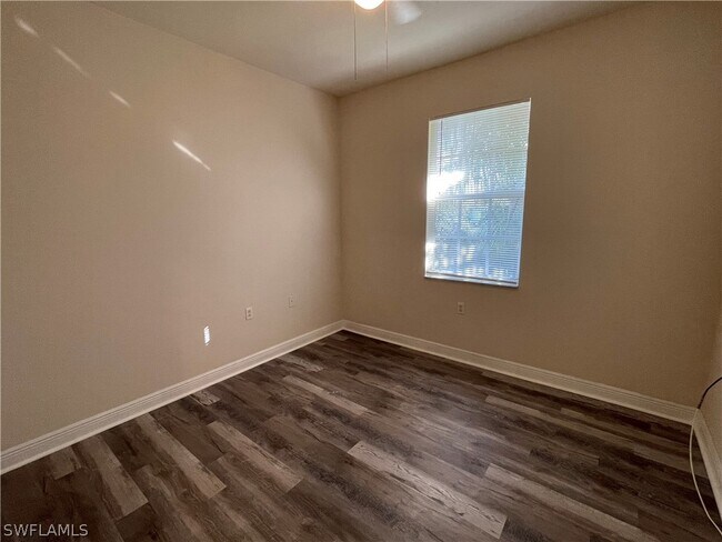 Building Photo - 2909 Tuscan Dr