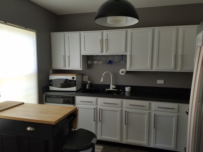 Foto del edificio - 1415 W Split Oak Cir