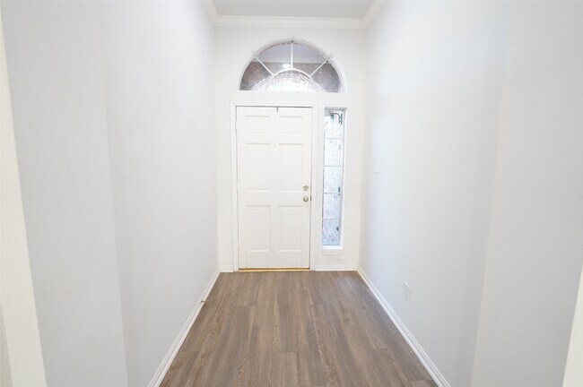 Foto del edificio - 18031 Still Springs Ct