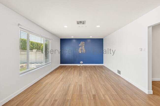 Foto del edificio - 2537 N 65th St
