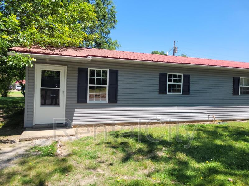 Primary Photo - 409-411 S Front St