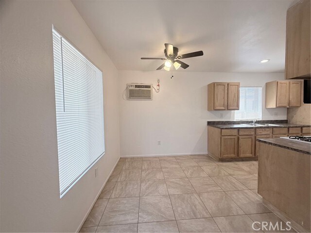 Foto del edificio - 302 E Blueridge Ave
