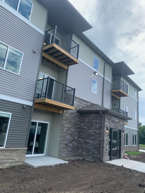 Foto principal - Creekside Apartments