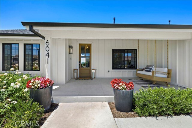 Foto del edificio - 6041 Saddletree Ln
