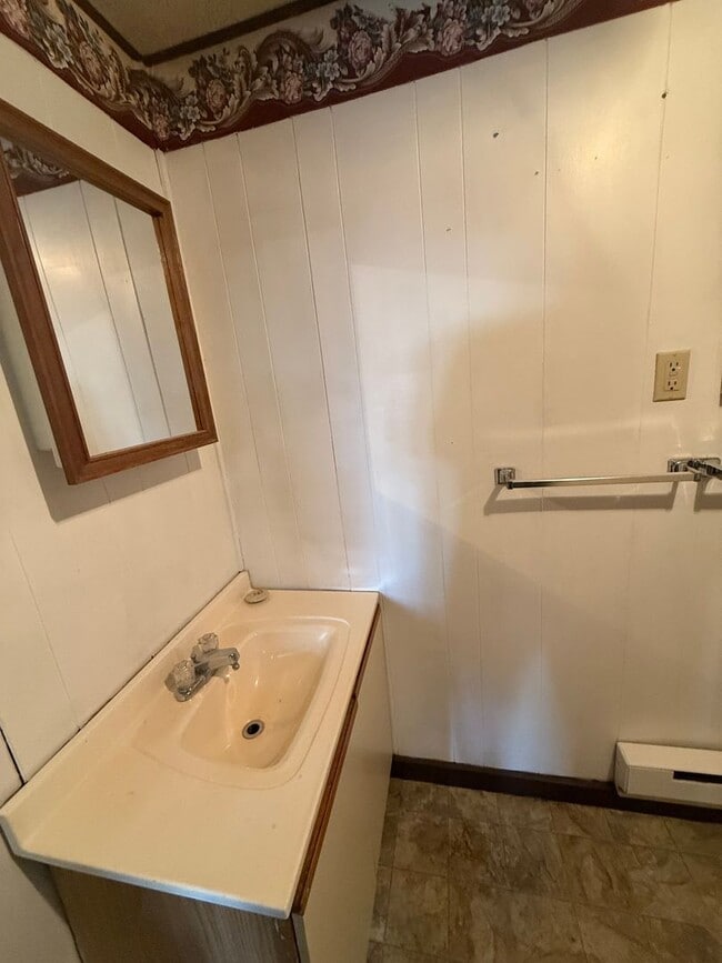 Building Photo - 110 Sunset Hills Ext