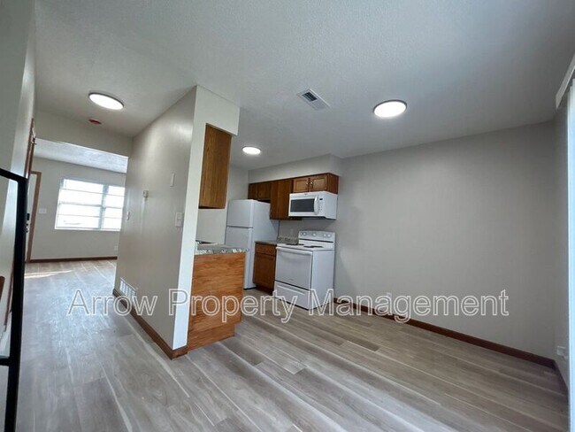 Foto del edificio - 1306 S Jackson St