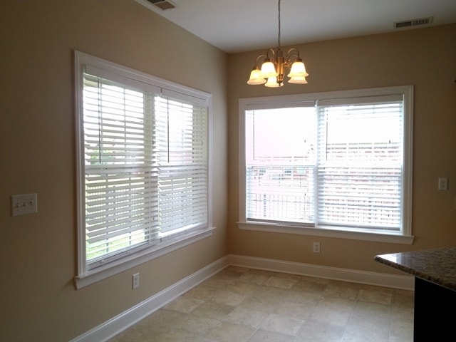 Foto del edificio - 4013 Lilac Ln