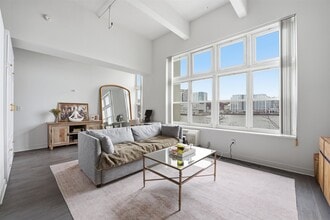 Building Photo - 1500 Washington St