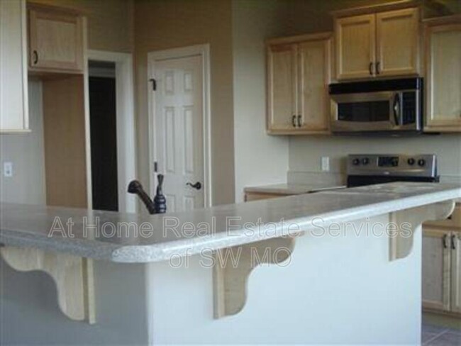Foto del edificio - 848 S Cobble Creek Blvd