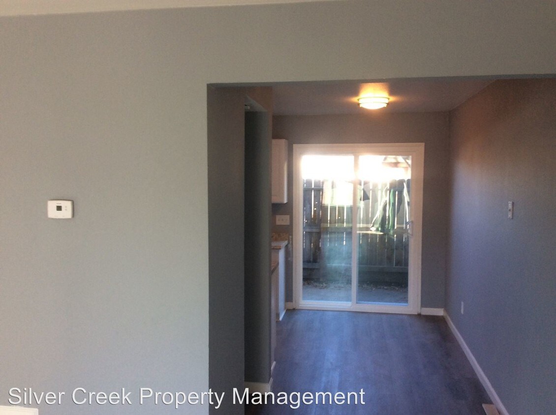 Building Photo - 1414 12th St