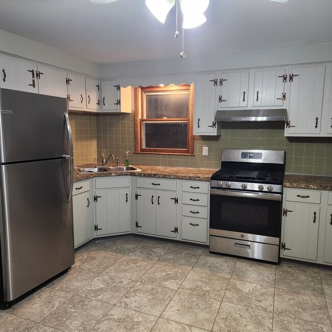 Building Photo - 3919 Harvard St