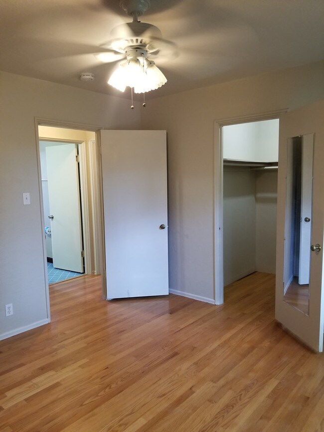 Building Photo - 5488 Carlson Dr