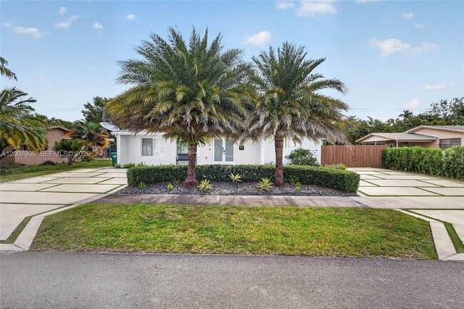 Foto del edificio - 4865 SW 94th Ave