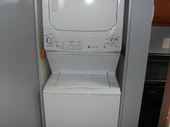 Washer/Dryer - 2842 Seminole Trail