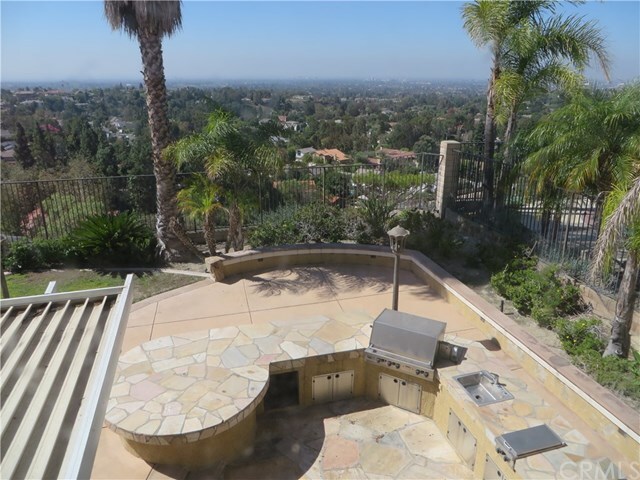 Foto del edificio - 2540 N San Miguel Dr
