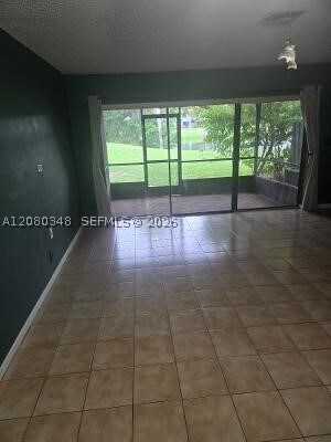 Foto del edificio - 3313 Carambola Cir S