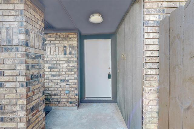 Building Photo - 534 Stringfellow Dr