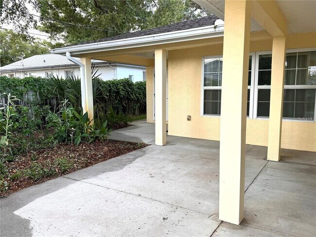 Foto del edificio - 1020 2nd Ave NW